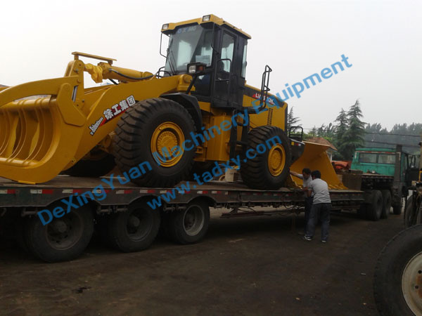 c(din)鿴Ԕ(x)Ϣ(bio)}Large loader transport xΔ(sh)1496